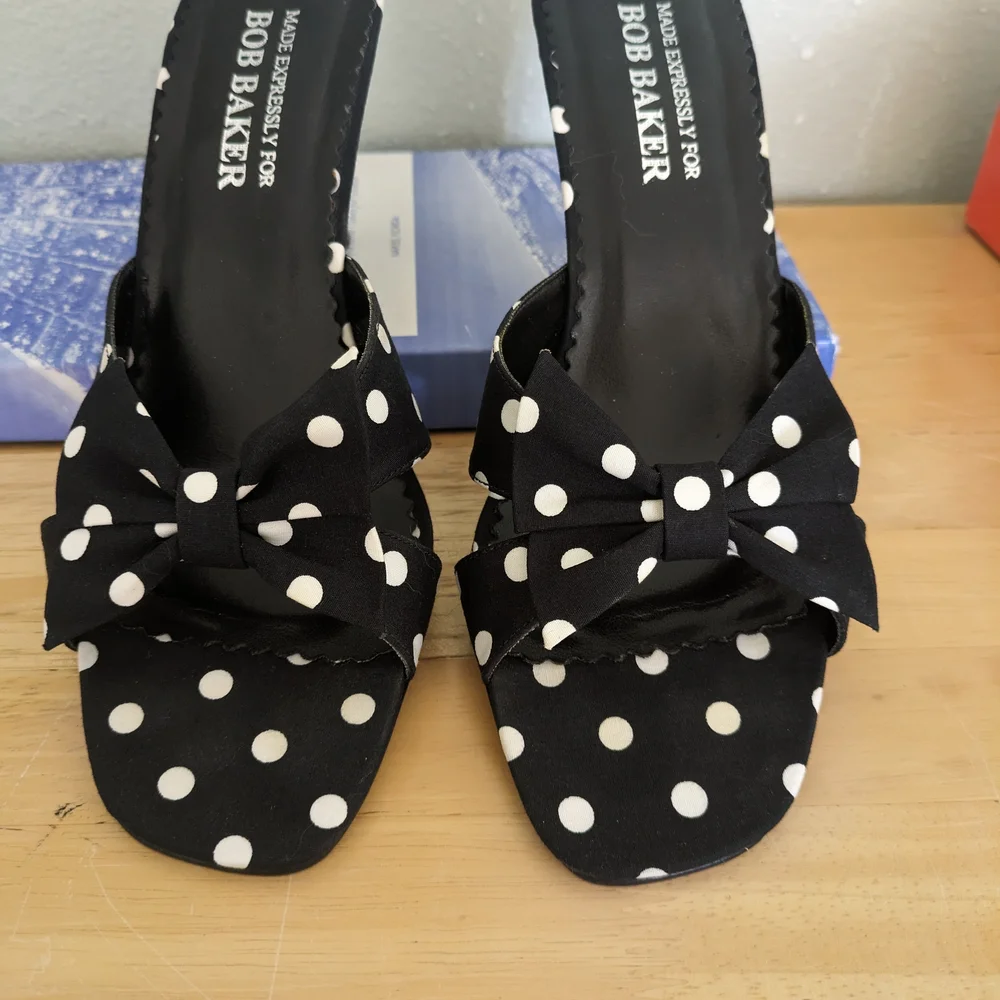 Women's Black Polka Dot Shoes Narrow 9